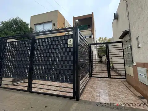 VENTA | DEPARTAMENTO TIPO PH | CASTELAR | 3 AMBIENTES | IDEAL INVERSIÓN