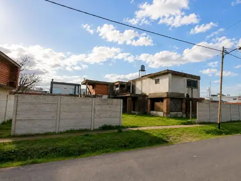 Calle 208 900