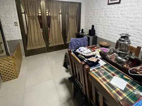 Casa en Venta en Gonzalez Catan, USD 280.000