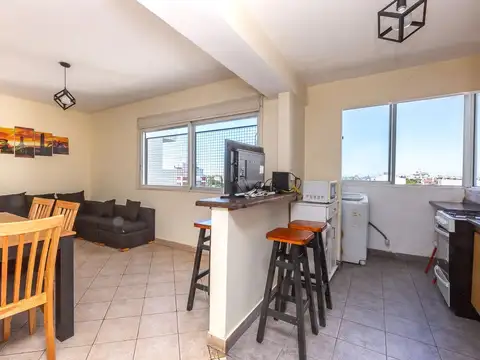 Venta depto 3 amb Santos Lugares centro permuta