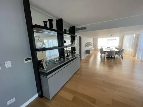 Departamento en Alquiler en Olivos, USD 11.000