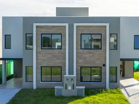 Casa en Venta, 4 ambientes en Ituzaingó Barrio Cerrado con Amenities
