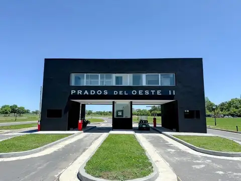Terreno en Venta en Prados del Oeste, USD 32.000