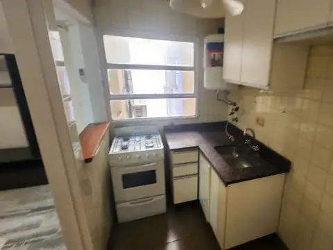 Miller 2300, Piso 2