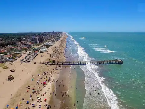 Terreno en venta de 857mts en Villa Gesell