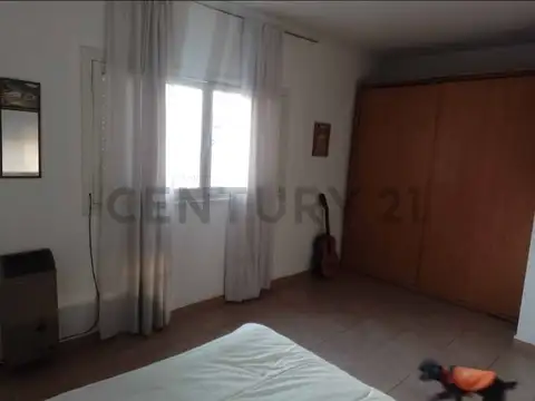 Se vende departamento zona parque central, primer piso