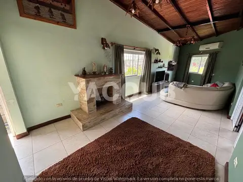 Casa 7 ambientes con 4 baños
