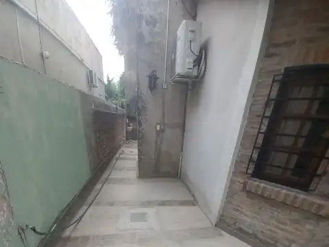 Depto Tipo Casa en Venta con 1 cocheras