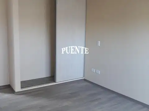 Departamento en Venta en Adrogue, USD 122.000