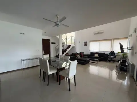 Casa en Venta en Funes, Rosario