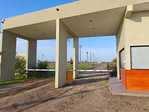 Terreno en Venta, FOT 0,6
