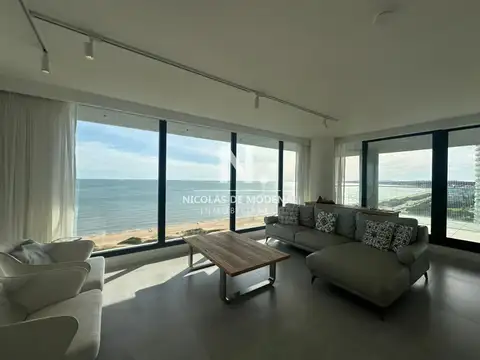 Departamento de 4 dormitorios en venta en Torre Venetian