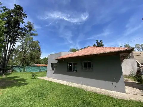 CASA EN VENTA DE 3 AMBIENTES EN DEL VISO
