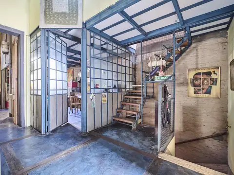 Depto Tipo Casa 5 ambientes con 1 baño