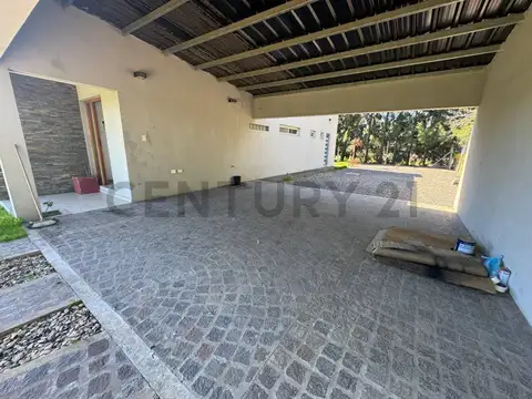 Casa de 3 dormitorios en Venta en Etcheverry