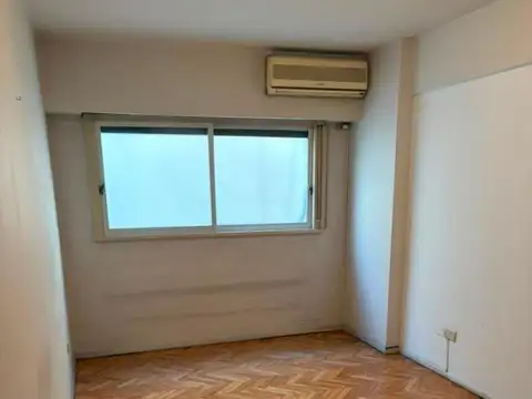 VENTA DE TRES AMB EN BELGRANO OPORT PRECIO-ZONA ESTRATEGICA!