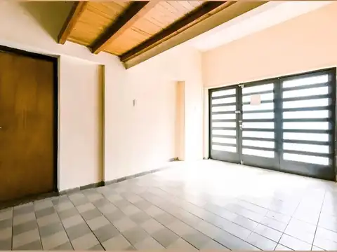 Depto Tipo Casa 4 ambientes con 1 baño