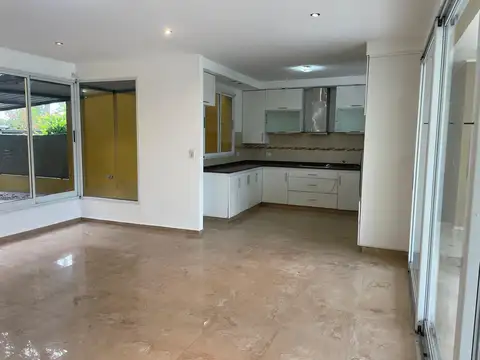 Casa en Venta en Roldan, USD 285.000