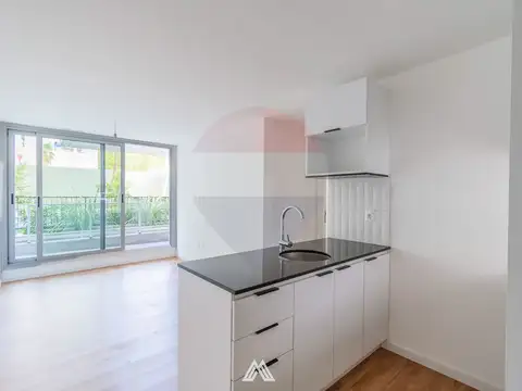 ALQUILER DE 1 DORMITORIO Y COCHERA EN EL CENTRO