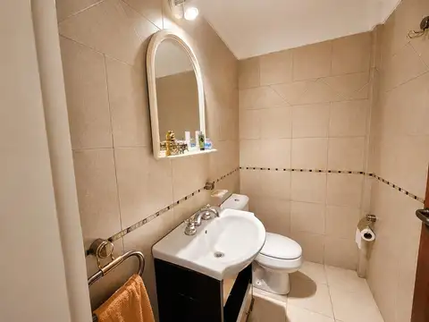 Depto Tipo Casa en Venta con 1 cocheras