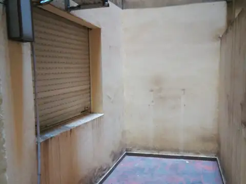 Venta Excelente Dto 2 Amb con Patio - Apto Profesional