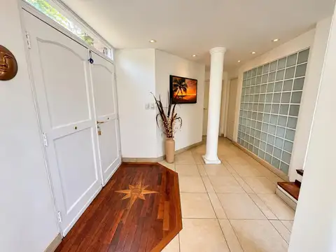 Casa en Venta en Campos De Álvarez, USD 419.000