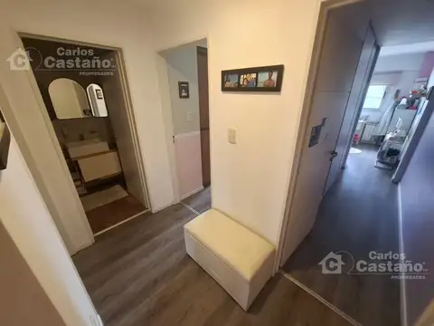 Depto Tipo Casa 4 ambientes con 2 baños