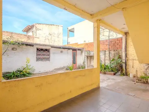 Venta PH 3 amb - I. Casanova - patio - galpón