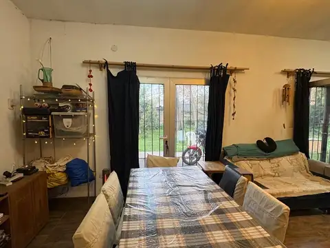 Casa 3 ambientes con 1 baño
