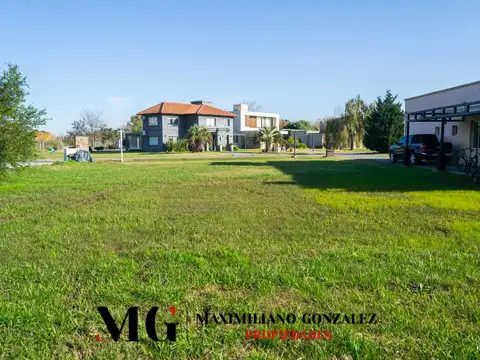 Terreno en Venta de 933,0 m2