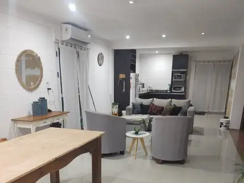 Venta Casa en Russel Maipú