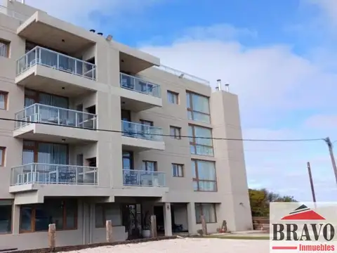 En venta Departamento c/cochera, balcón y parrilla, frente al mar, Zona Sur, Villa Gesell