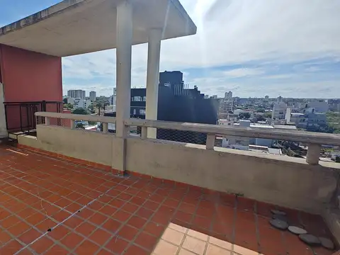 Departamento en venta, 2 ambientes, TERRAZA PROPIA,  Belgrano R., Pileta.