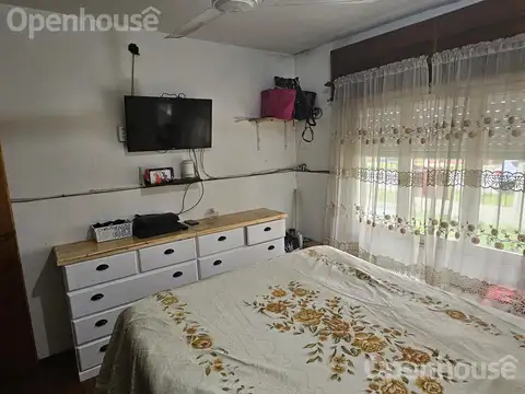 Casa 3 ambientes con 1 baño