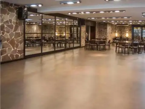 Departamento en Venta con 2 cocheras