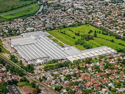 ALQUILER - NAVE INDUSTRIAL 4300 m2 - HURLINGHAM