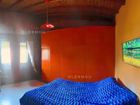 Casa 5 ambientes con 2 baños