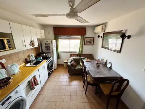 Manuel Acevedo al 2700