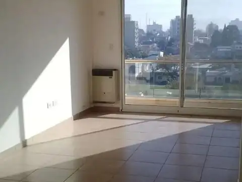 Departamento en Alquiler en Campana, $ 730.000