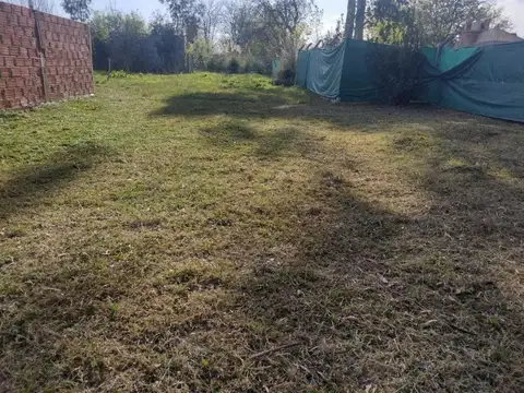 Terreno en venta - 300mts2 - Carlos Spegazzini