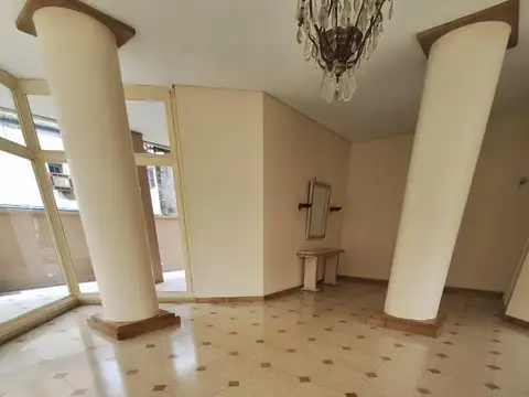 Castro Barros 62 , Piso 13