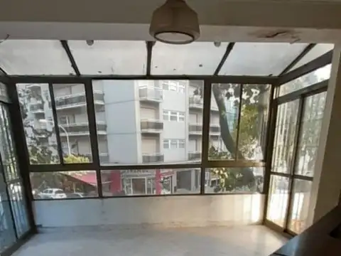 Local en Venta en Zona Guemes, USD 680.000