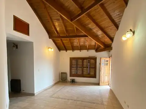 Peron 1339, Haedo , Piso 1