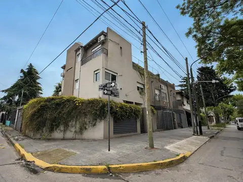 Venta de PH ,5 ambientes, Florida Oeste