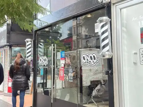 Venta Local Comercial en Retiro con renta