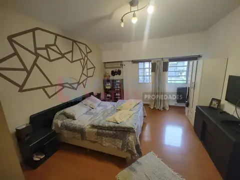 VENTA DOS PH'S SOBRE LOTE PROPIO DE 8,66 X 29,02 - CIUDADELA