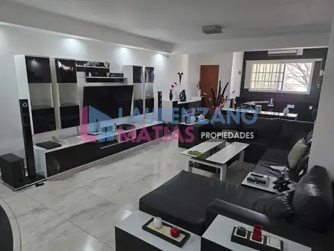 VENTA DOS PH'S SOBRE LOTE PROPIO DE 8,66 X 29,02 - CIUDADELA