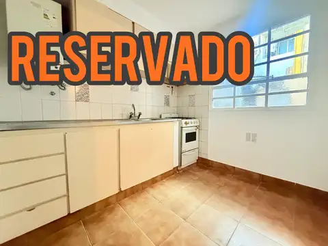 PH en Villa Urquiza venta con patio cercania subte