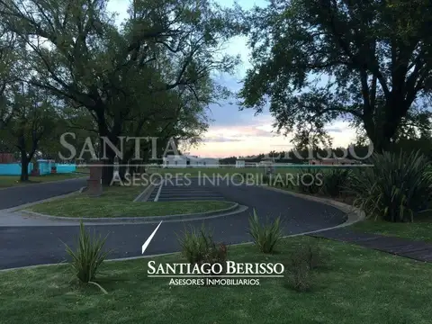 BARRIO MONET - LOS CARDALES 250