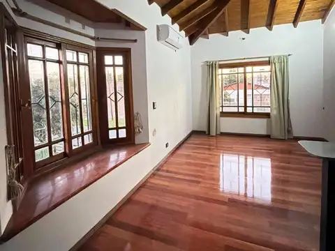 Departamento en Alquiler en Berazategui Oeste, $ 800.000